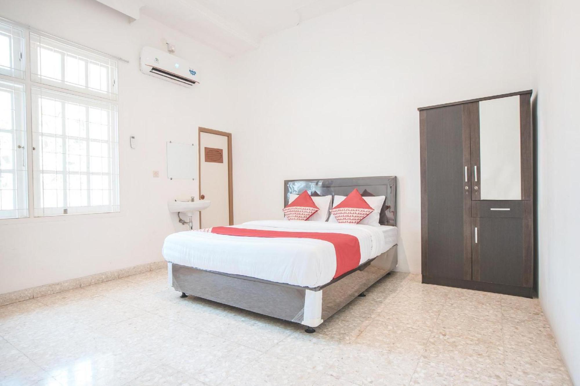 ג'קרטה Capital O 332 Residence G17 Kemang מראה חיצוני תמונה